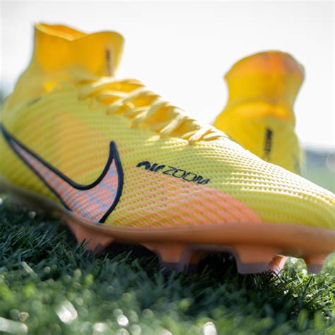goedkope voetbalschoenen